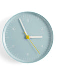 Horloge bleu