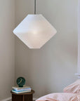 Suspension dans une chambre