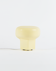 Lampe sur fond blanc