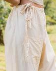 pantalon en soie sur mannequin