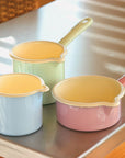 Pot à lait en émail (divers coloris) | Riess