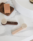 Brosse visage douce