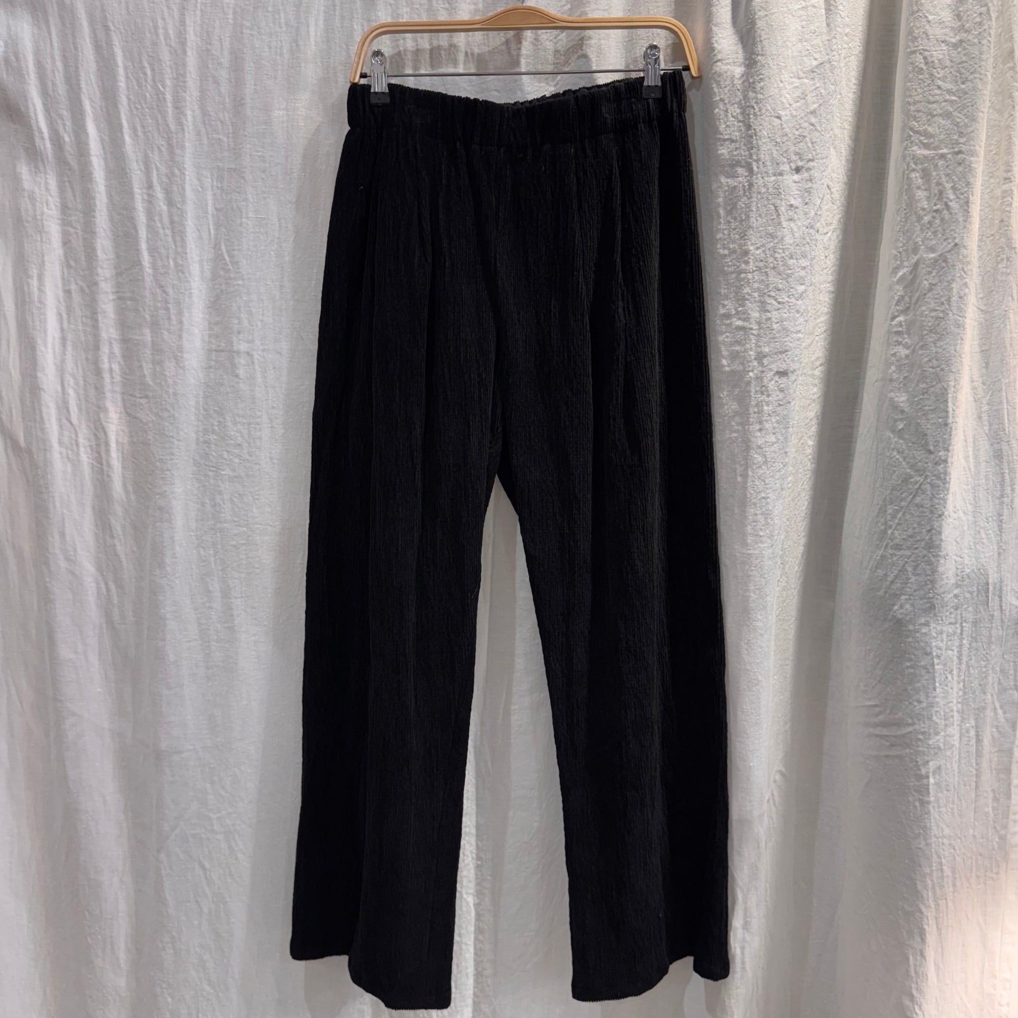 Pantalon en velours côtelé
