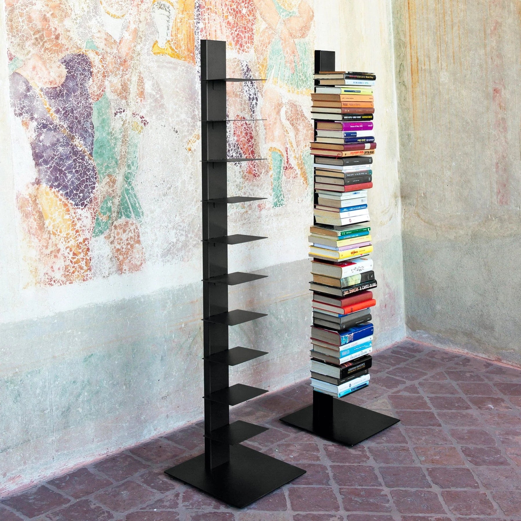 Colonne à livres
