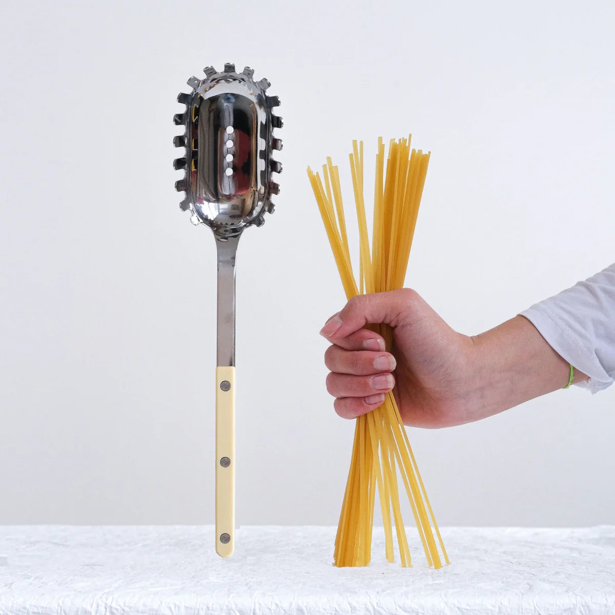 Cuillere à Spaguetti Sabre Paris Ivoire