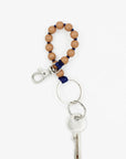 Petit porte-clés en perles - bois peint