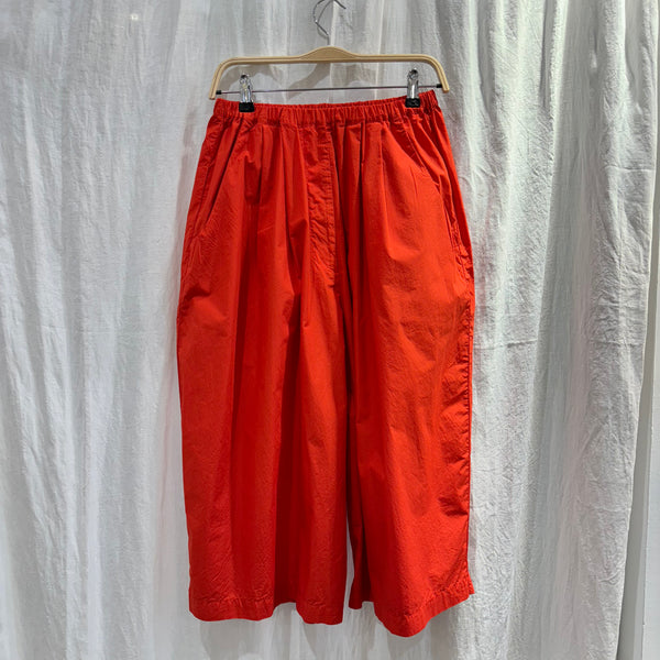 jupe culotte rouge de la marque apuntob