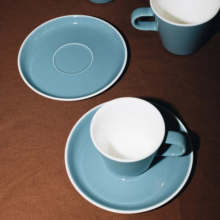 Sous-tasse Mini Bobby en porcelaine | Acme
