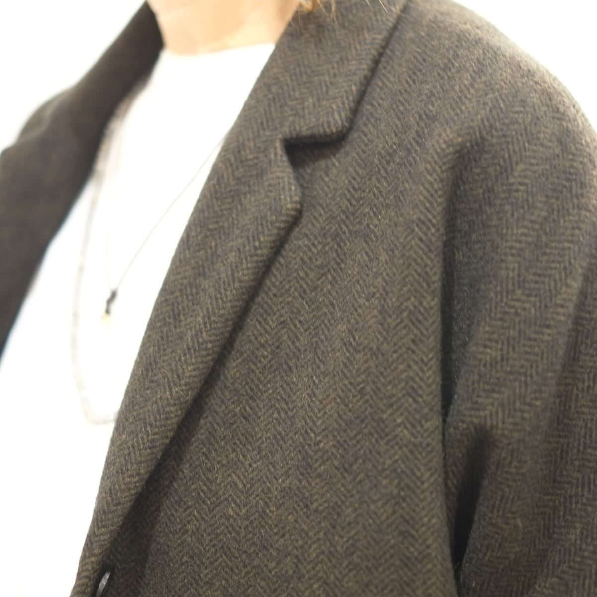 Détail manteau Apunto B