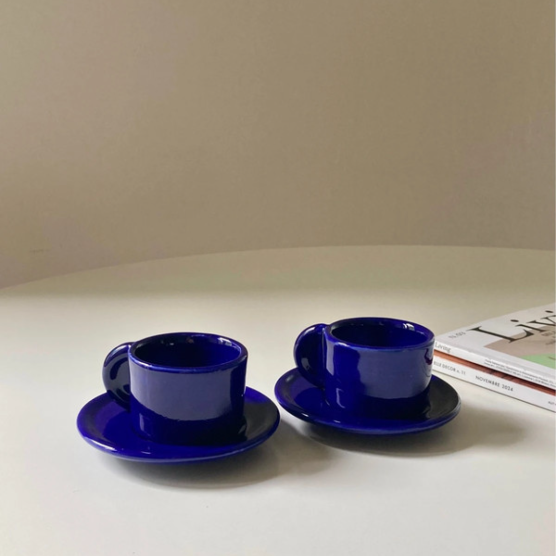 Lot de 2 tasses colorées