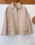 Veste ApuntoB sur cintre
