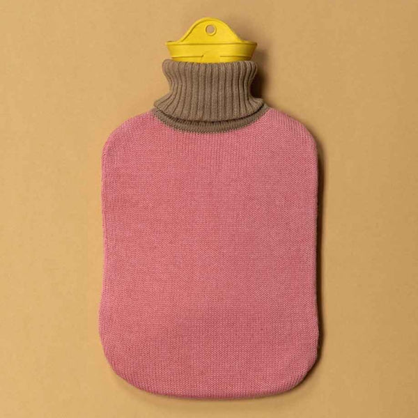 Bouillotte avec housse tricotée