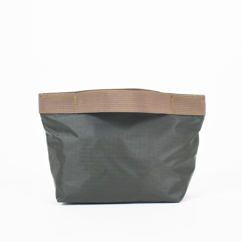 Pochette en nylon S - Olive